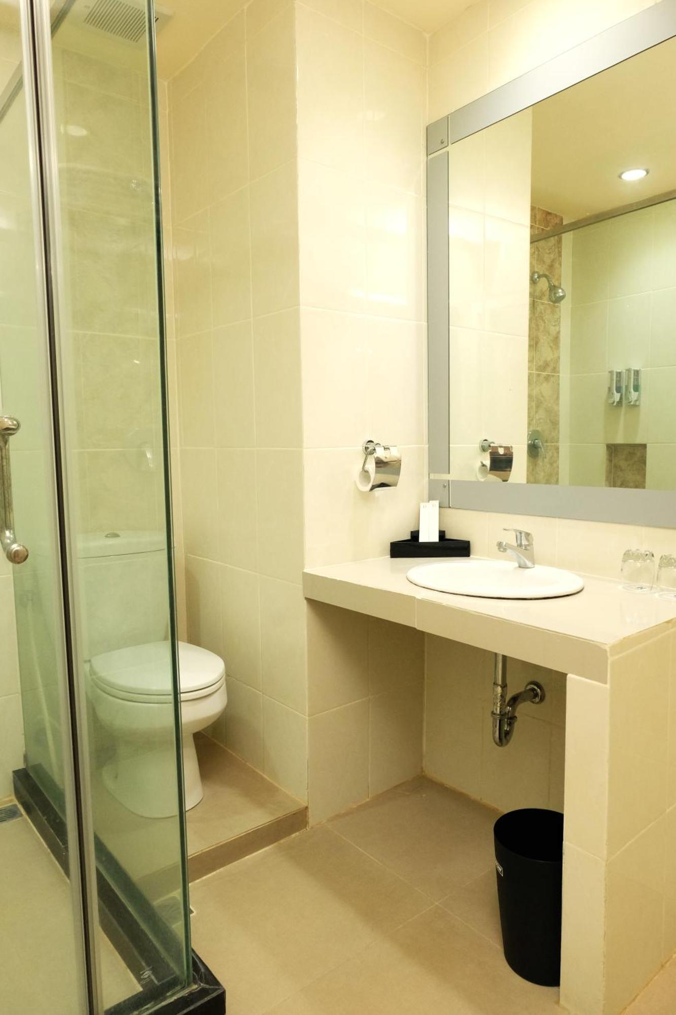 Halogen Hotel Airport Surabaya Sidoarjo Dış mekan fotoğraf