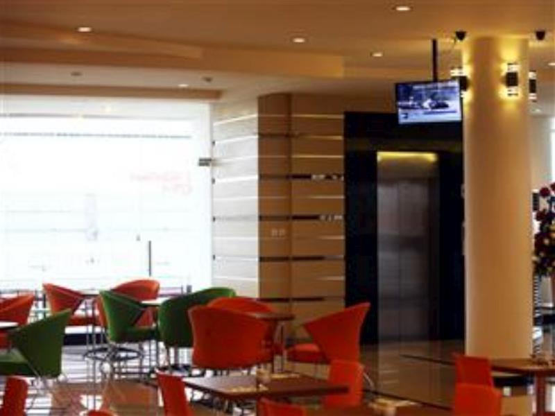 Halogen Hotel Airport Surabaya Sidoarjo Dış mekan fotoğraf